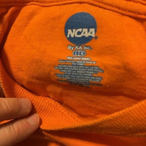 TENNESSEE VOLUNTEERS COLOR THIS STATE ORANGE & WHITE SIZE LARGE T-SHIRT - Picture 3 of 3